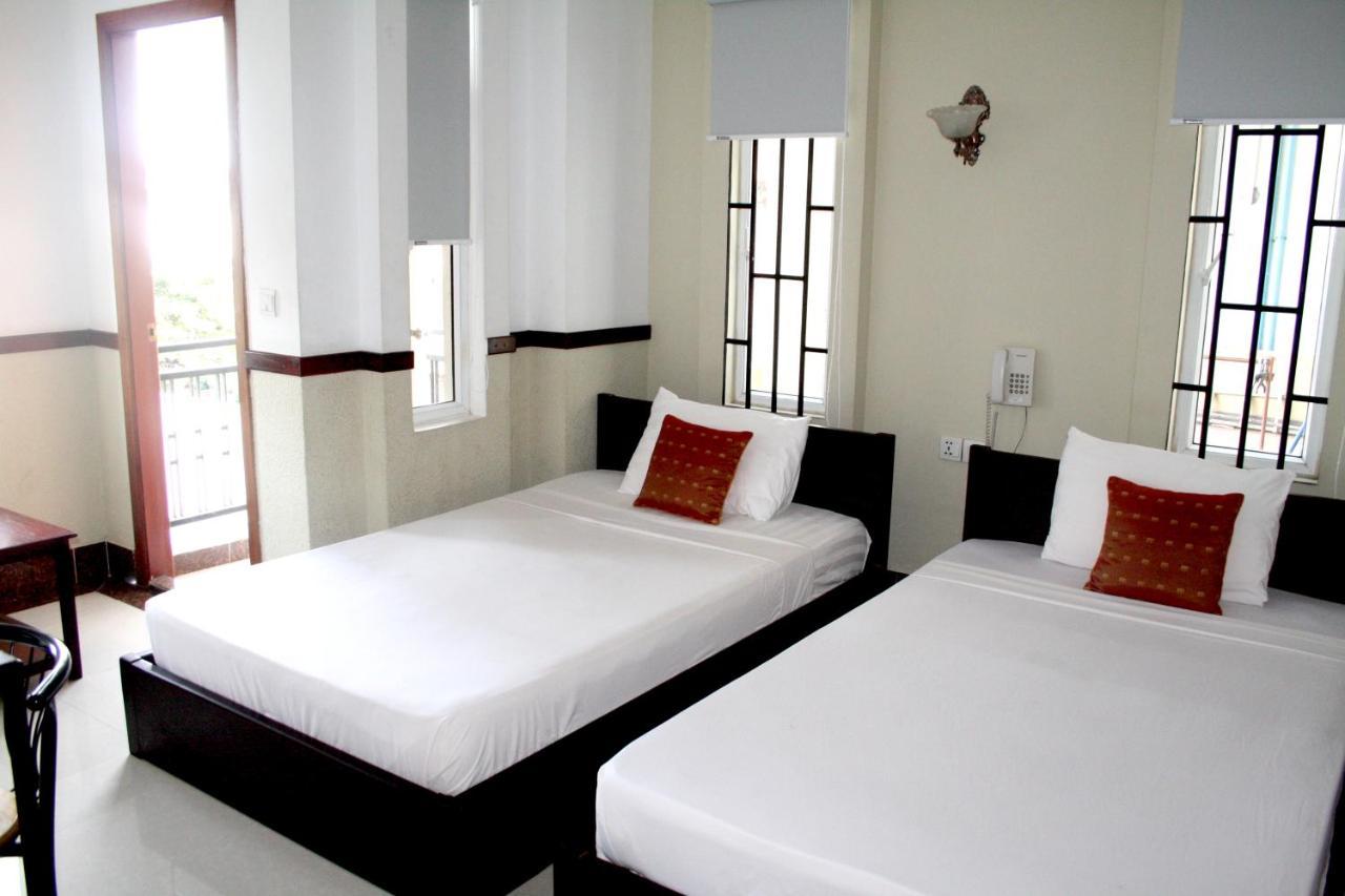 Lalune Hotel Phnom Penh Exterior foto