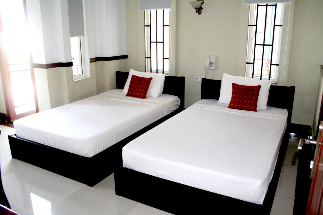 Lalune Hotel Phnom Penh Exterior foto